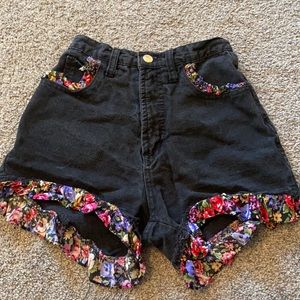 🤍 Vintage shorts
